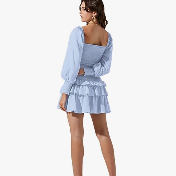 ASTR The Label periwinkle dress - Picture 2 of 9